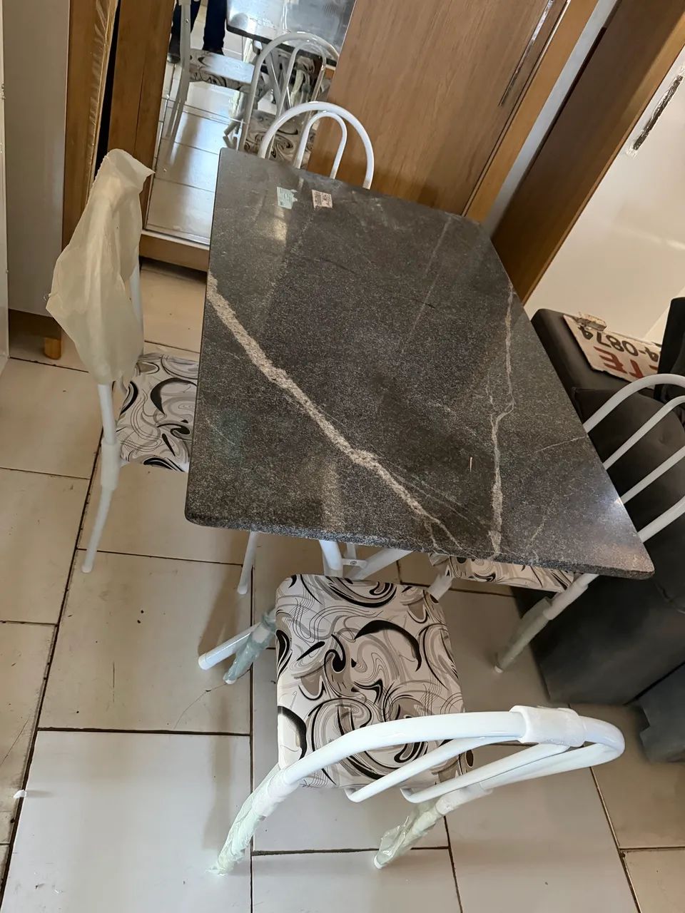 Mesa 4 cadeiras com pedra granito 1,20 Mt  - Foto 4