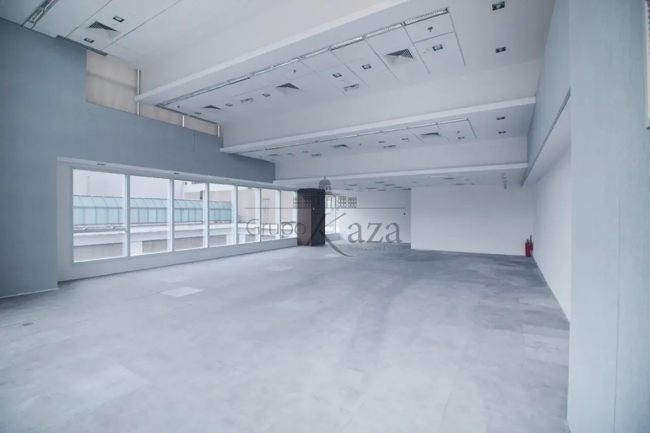 Conjunto Comercial Tríplex - Vila Olímpia - 603m². - Foto 3