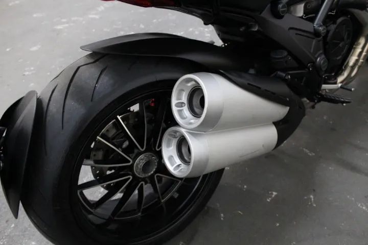 DUCATI DIAVEL 1198 - Foto 4