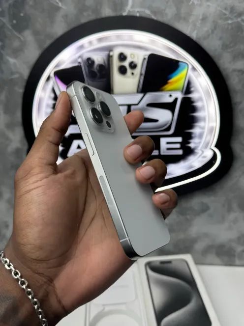 IPHONE 15 256GB - Foto 3
