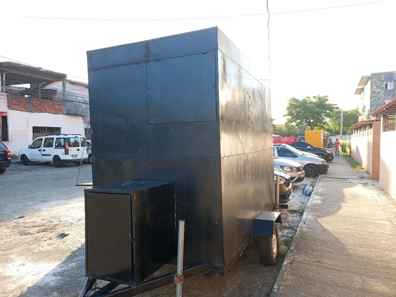 Trailer espaçoso 2 x 1.80m - Foto 3