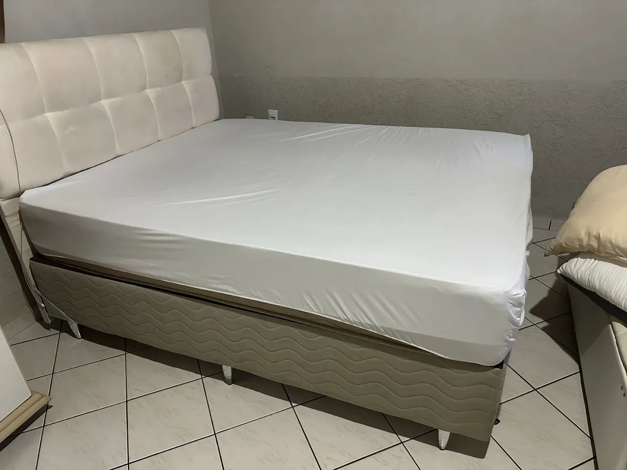 Vendo Cama Box Queen - Foto 2