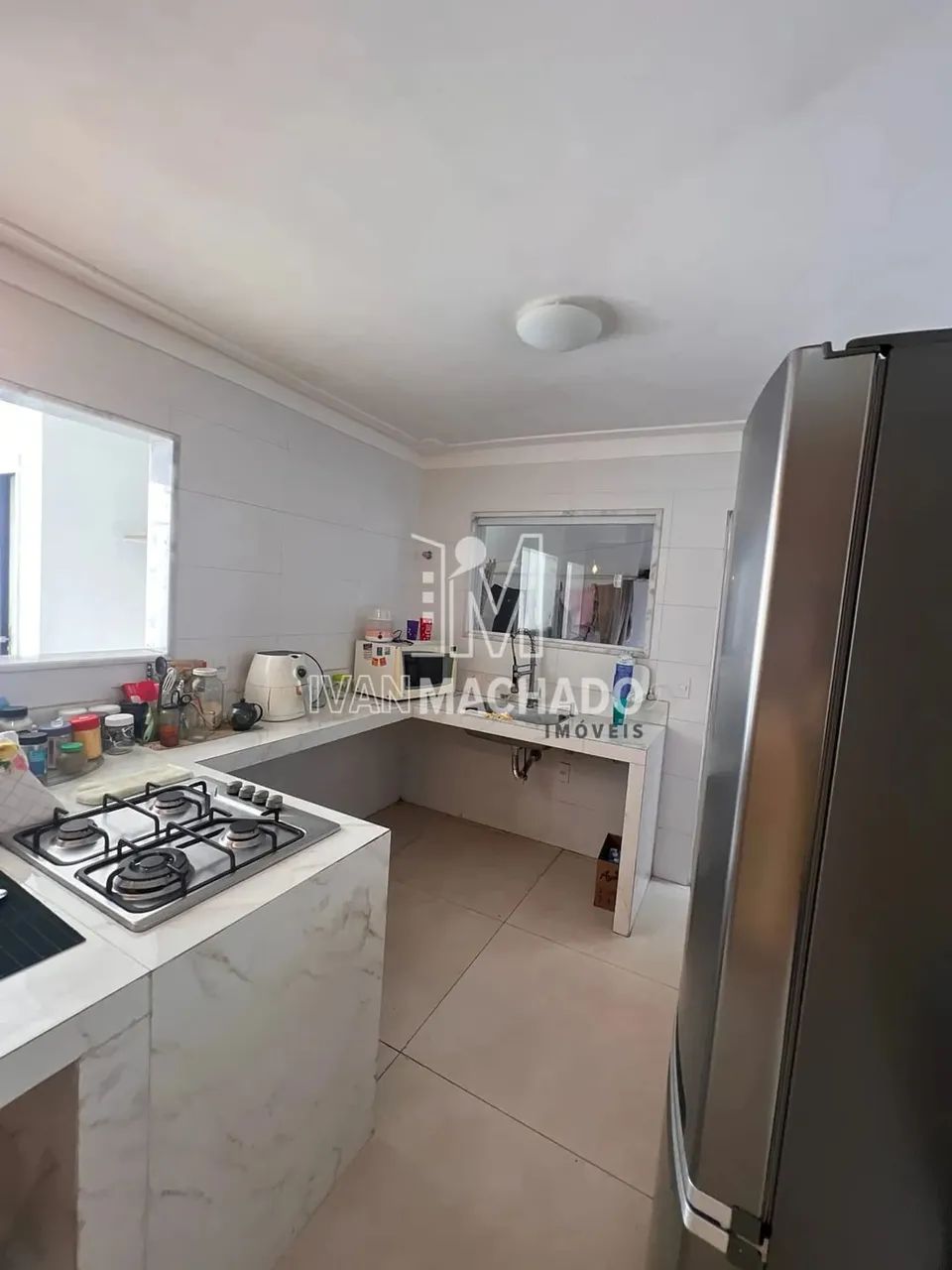 Casa 4 Quartos, Suíte, Varanda e Duplex. Próximo ao comercio e da praia da à venda, Jardim - Foto 5