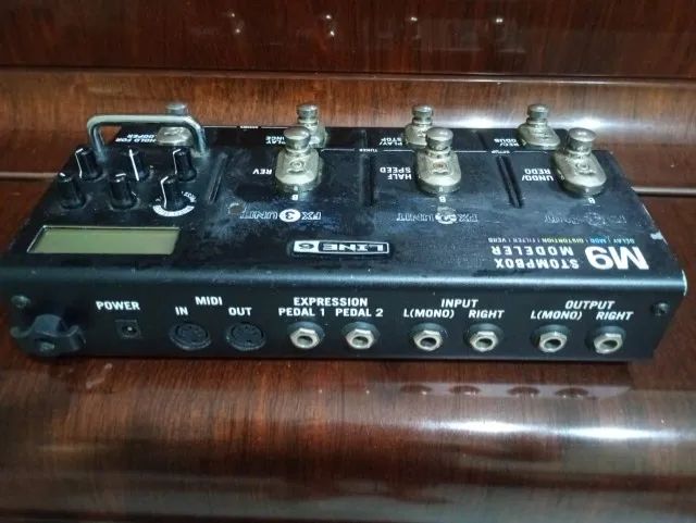 Pedaleira Line6 M9 Stompbox Modeler - Foto 2