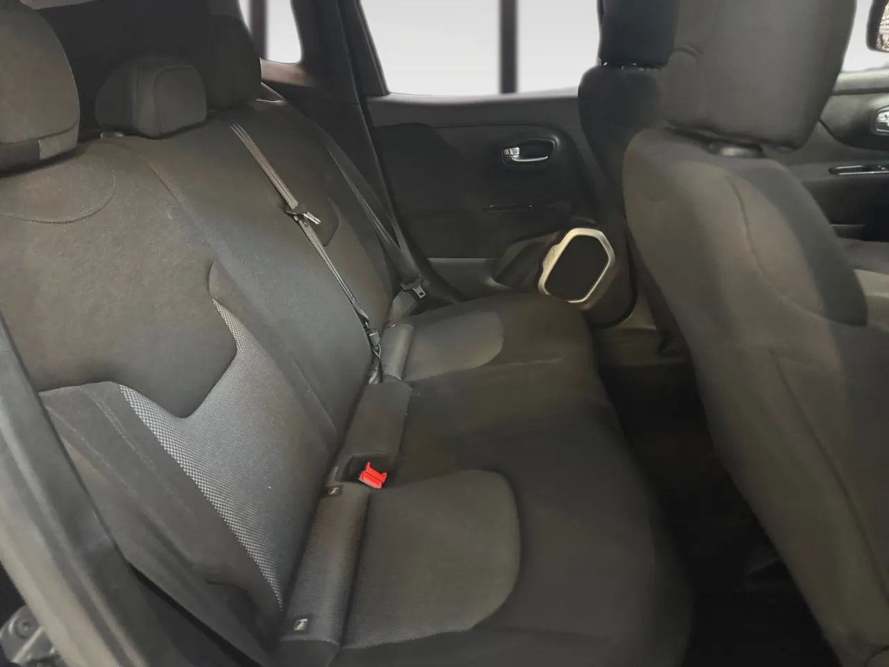 Jeep Renegade 1.8 4x2 Flex 16V Aut., foto 12 de 14