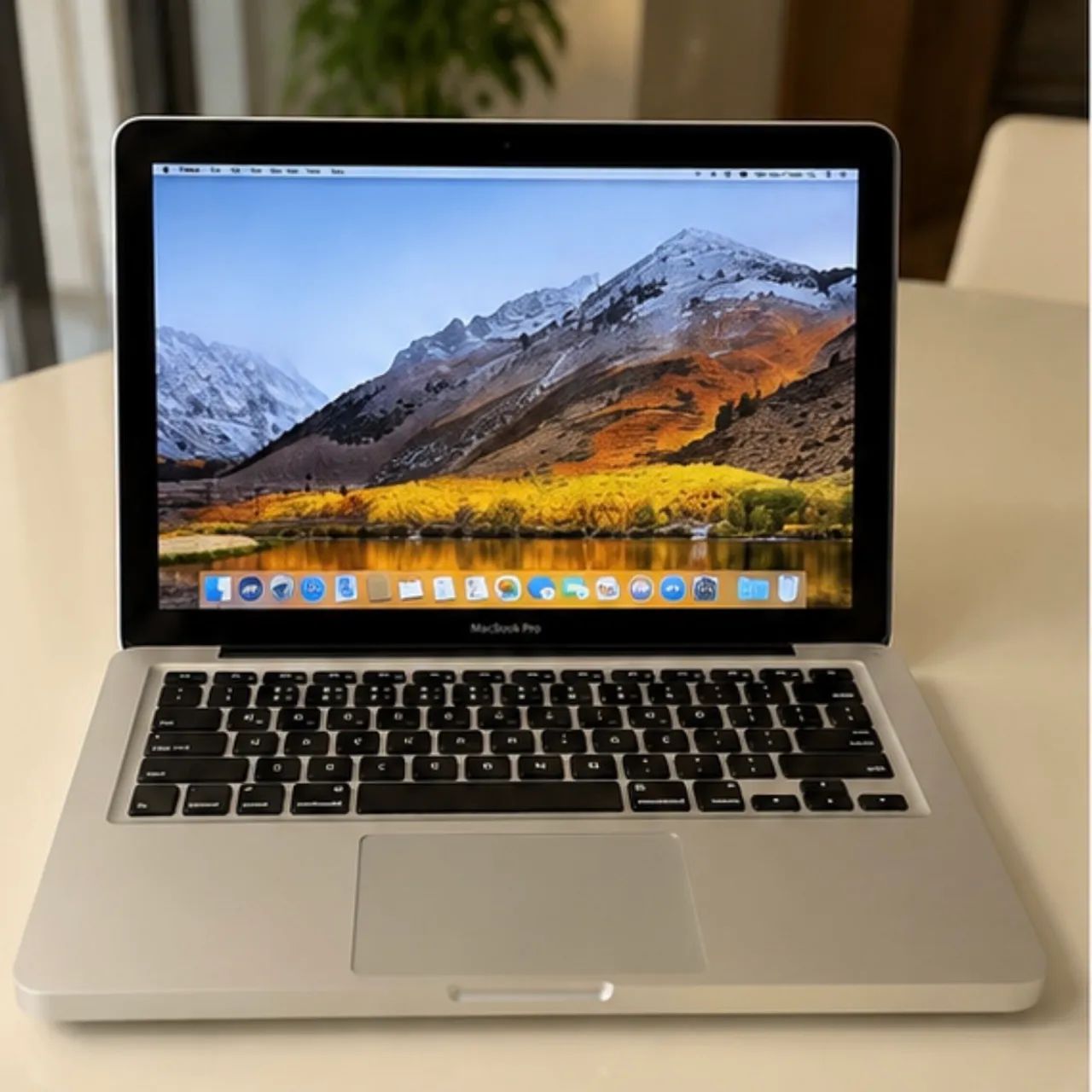 MacBook Pro 13? Apple Late 2011 i5 500GB + Carregador Original