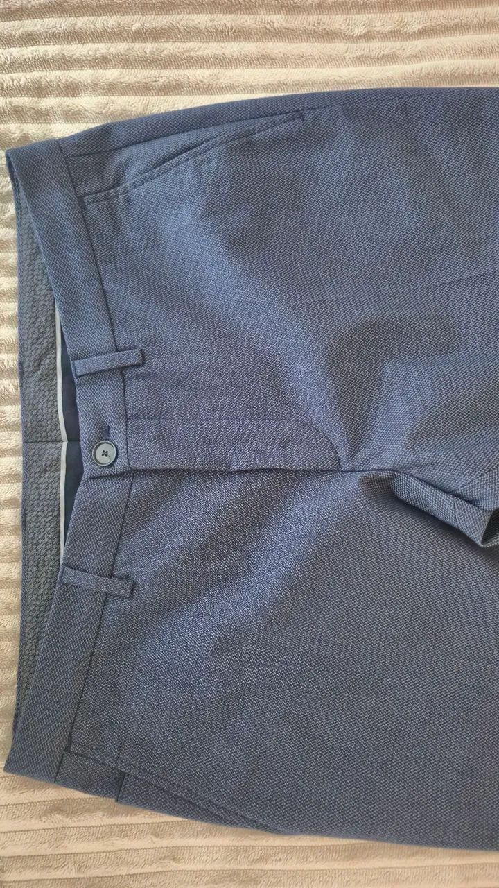 CALÇA HUGO BOSS NOVA COM ETIQUETA - Foto 2