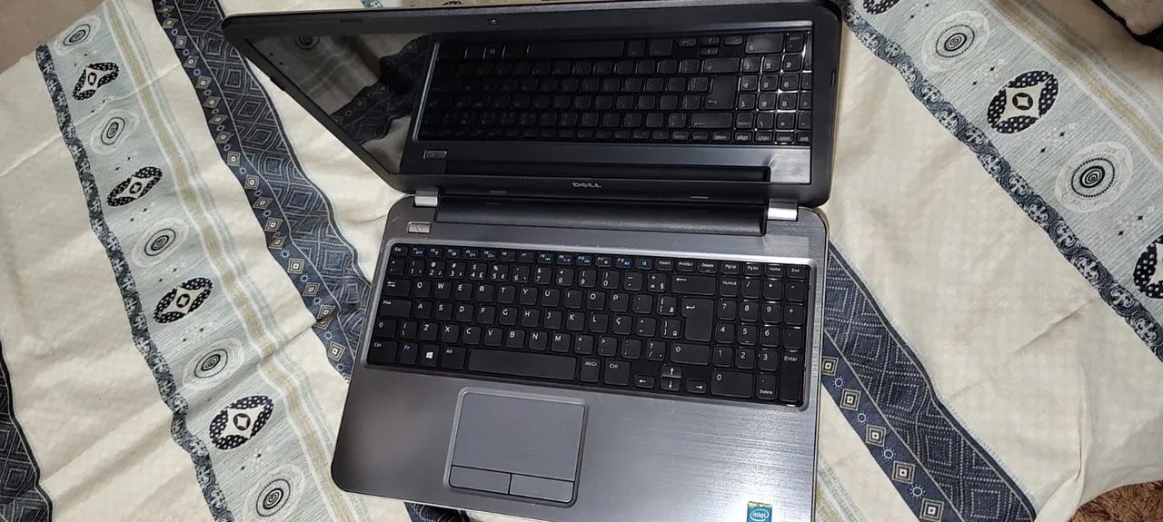DELL Inspiron 15R 5537 - Foto 2