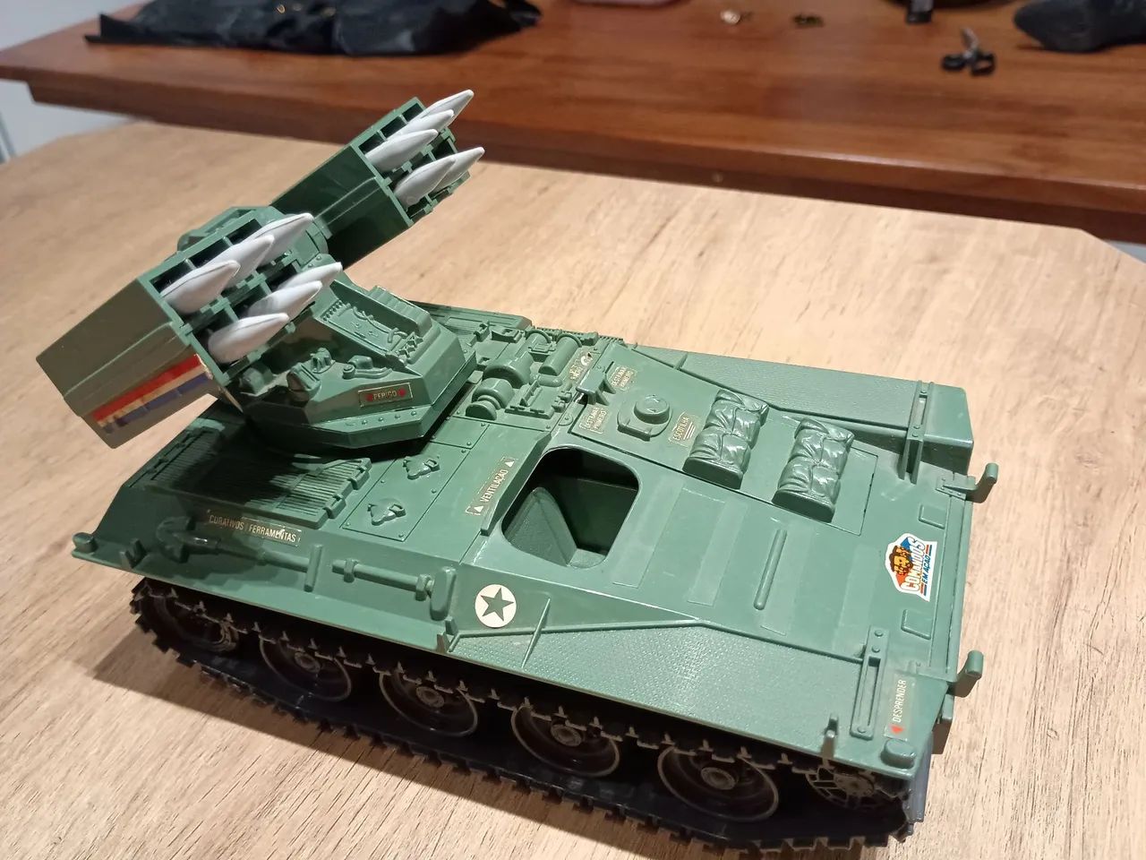 Tanque Lança Mísseis Comandos em Ação Estrela 