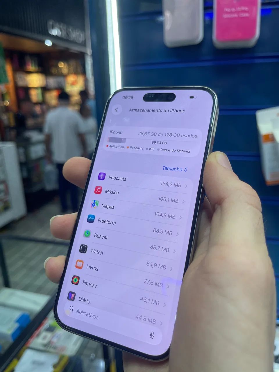 iPhone 15 pro - 128gb 82% acompanha caixa  - Foto 5