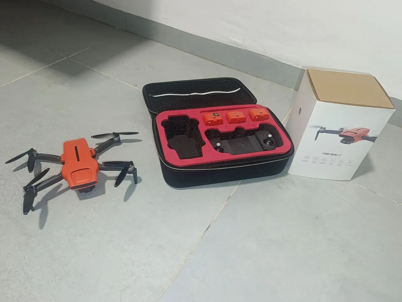 Drone Fimi Mine 3 completo. Com 3 baterias.