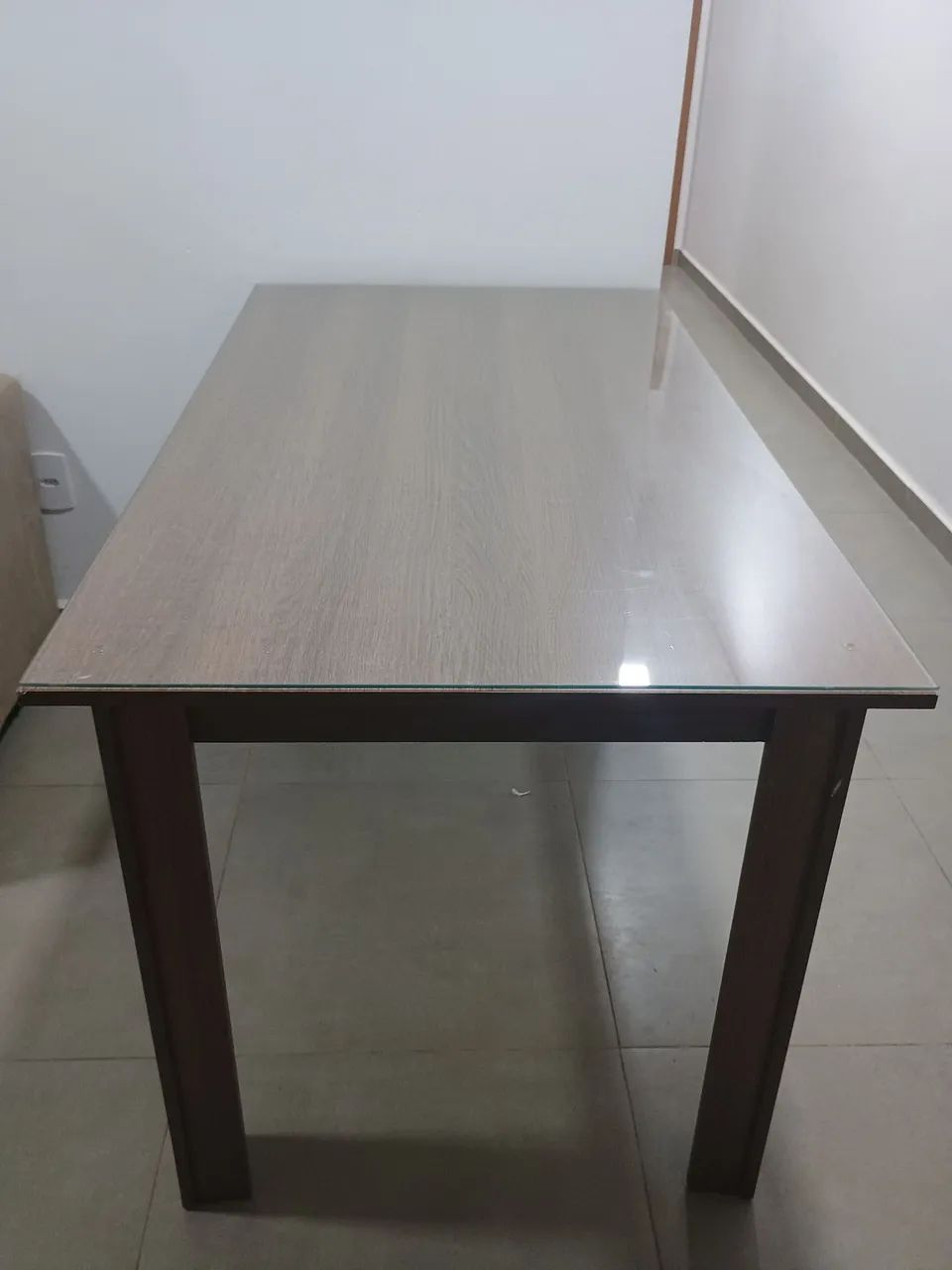Excelente Mesa de vidro 