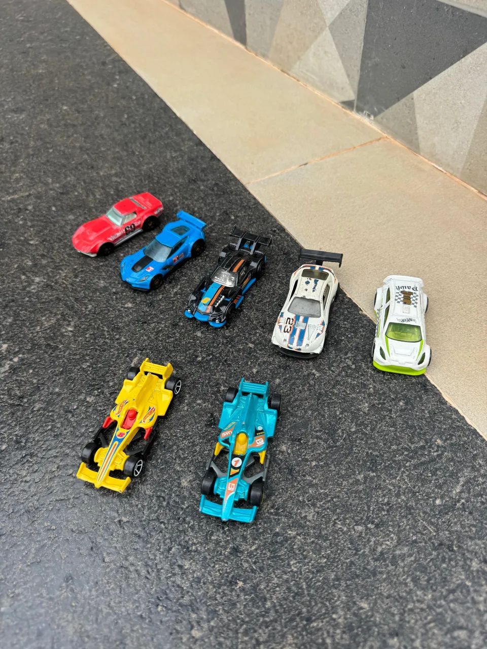 Hot Wheels Lote Colecionáveis (2000 - 2019) - Foto 5