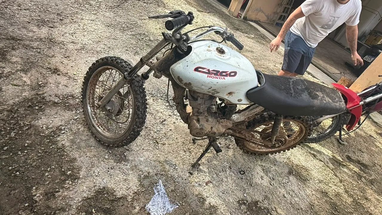 Duas Cg de trilha - Foto 5