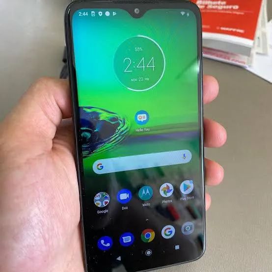 Moto g8 play