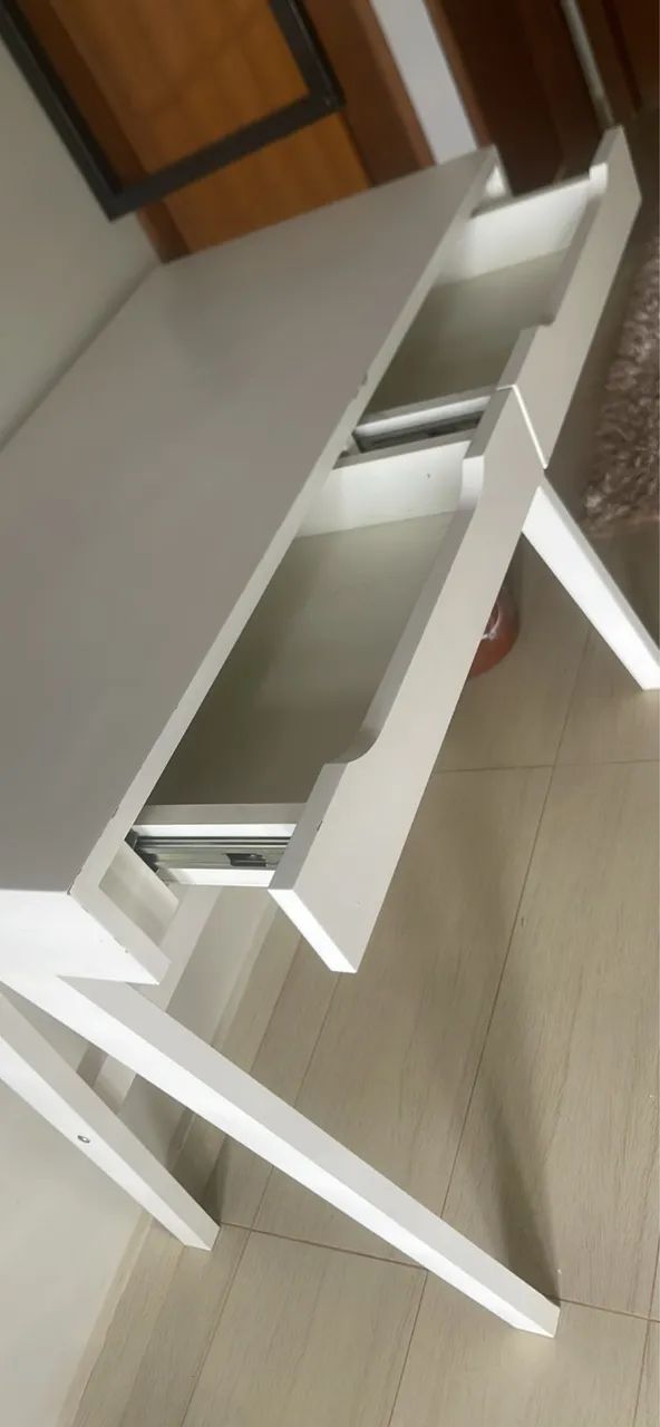 MESA DE ESCRITÓRIO PEQUENA - Foto 3