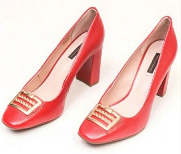 SCARPIN VERMELHO, EM COURO LEGÍTIMO, MARCA JORGE BISCHOFF. NOVO! - Foto 3