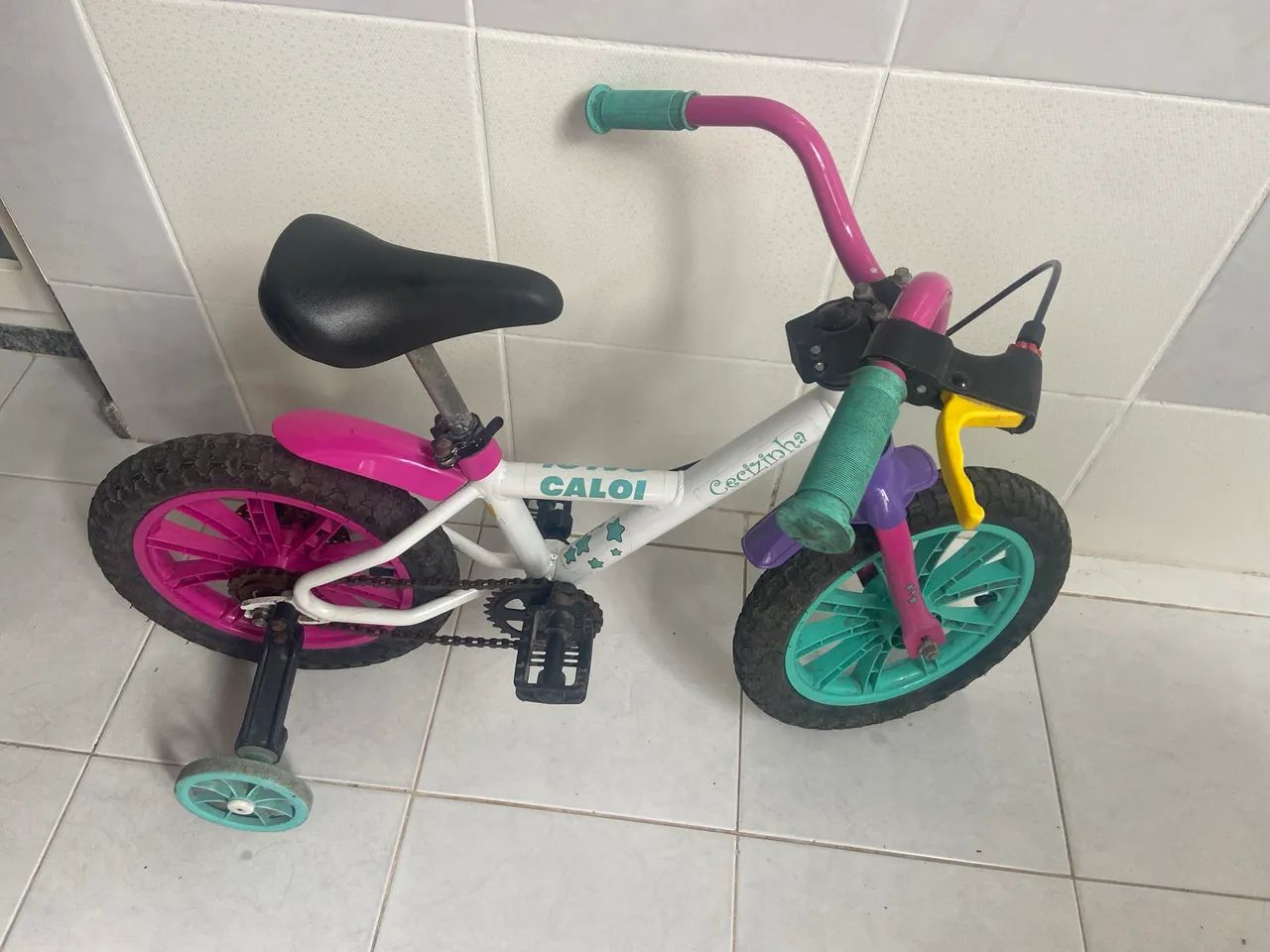 Bicicleta infantil menina aro 12 - Foto 3