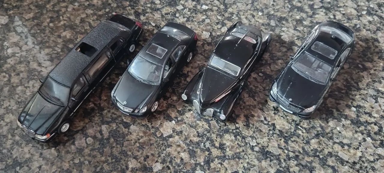Vende mini coleção carros 