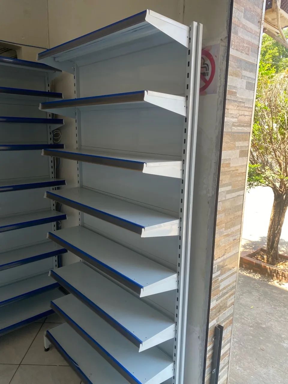 Móveis Para Farmácia  - Foto 4