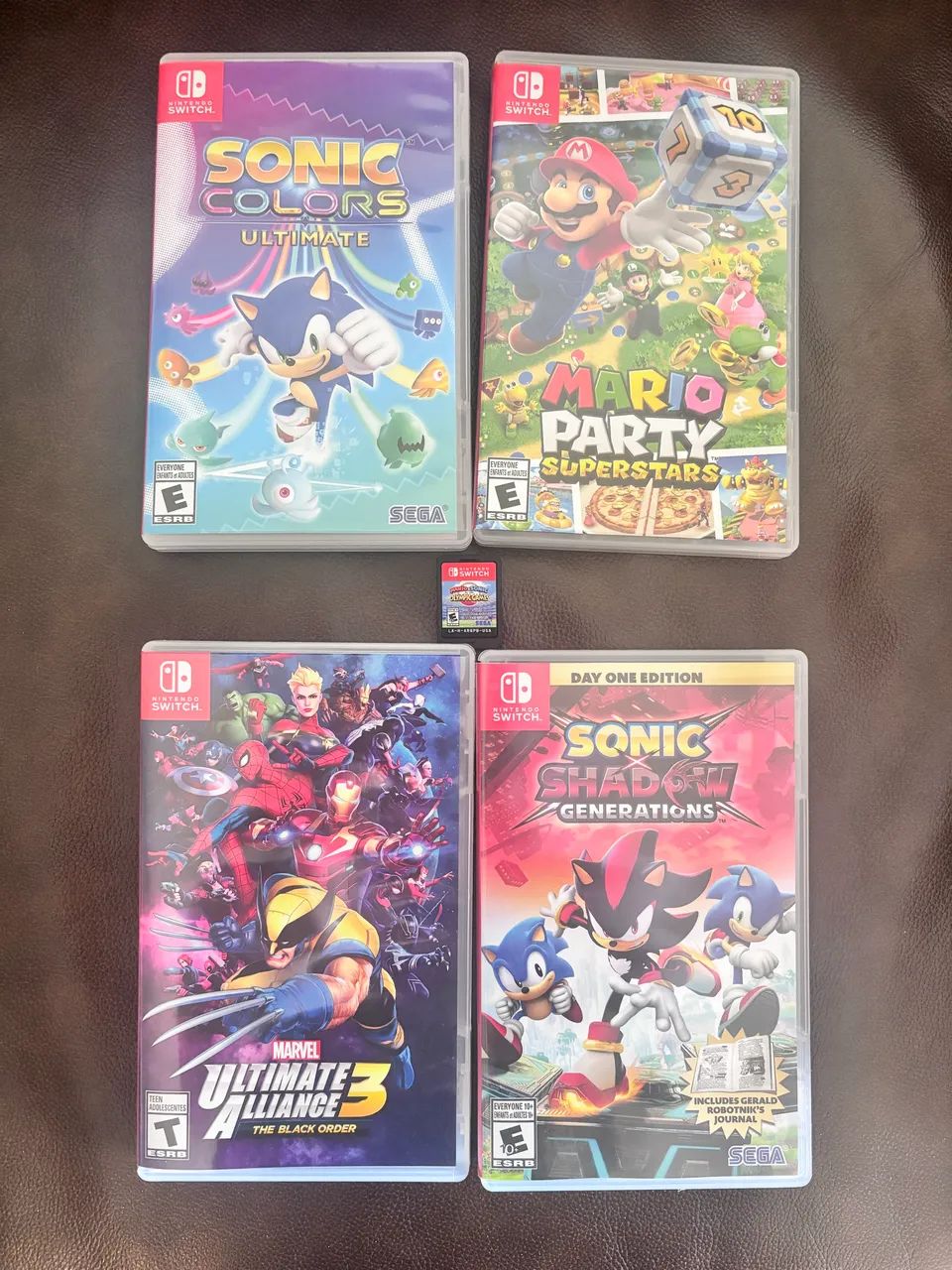 ? Nintendo Switch 32GB + 5 Jogos Originais - Pacote Completo - Preço Negociável   - Foto 2