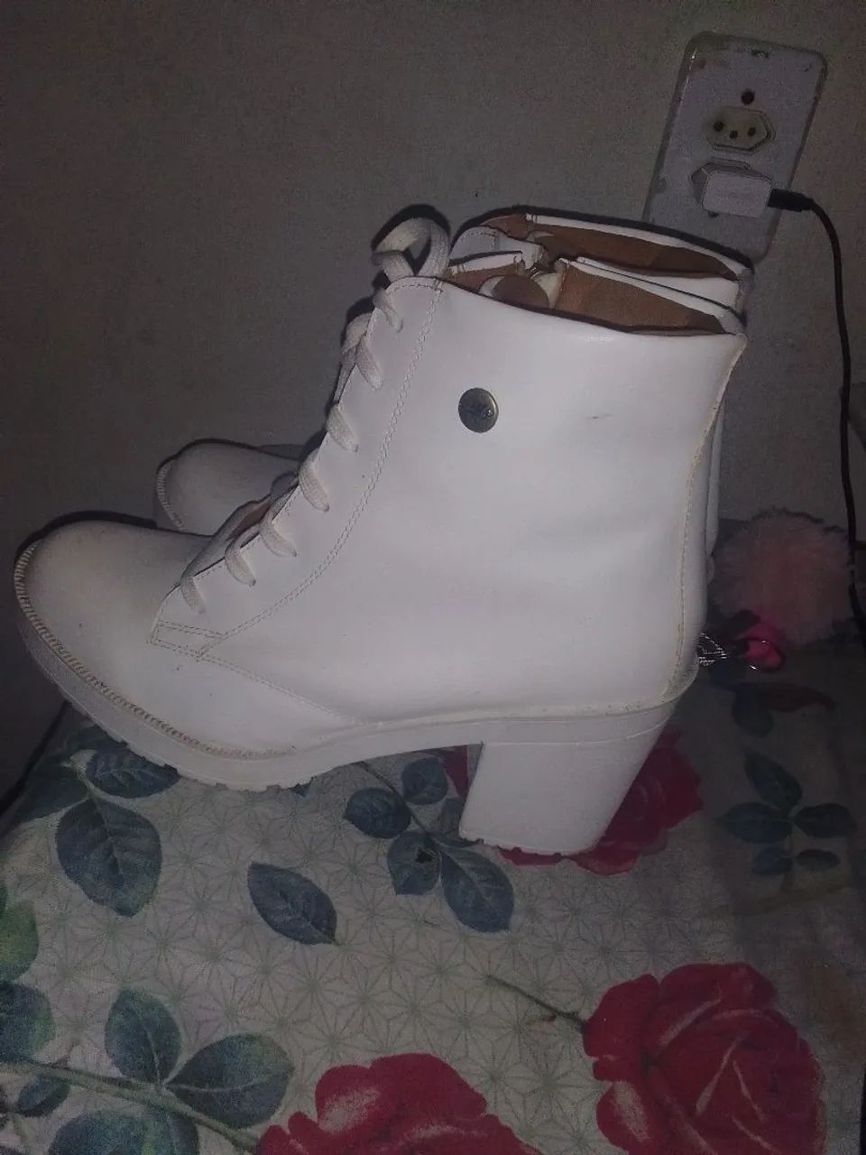 Bota com Salto - Foto 5