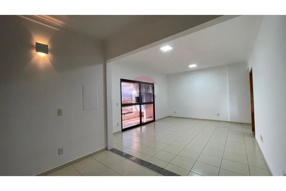 Apartamento c/ 2 Suítes + 1 quarto na Vila Aurora - Foto 2