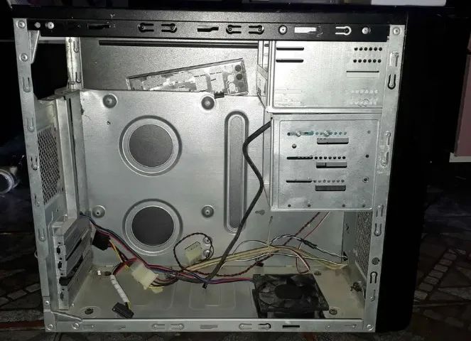 Cpu vazia com gravador de dvd - Foto 3