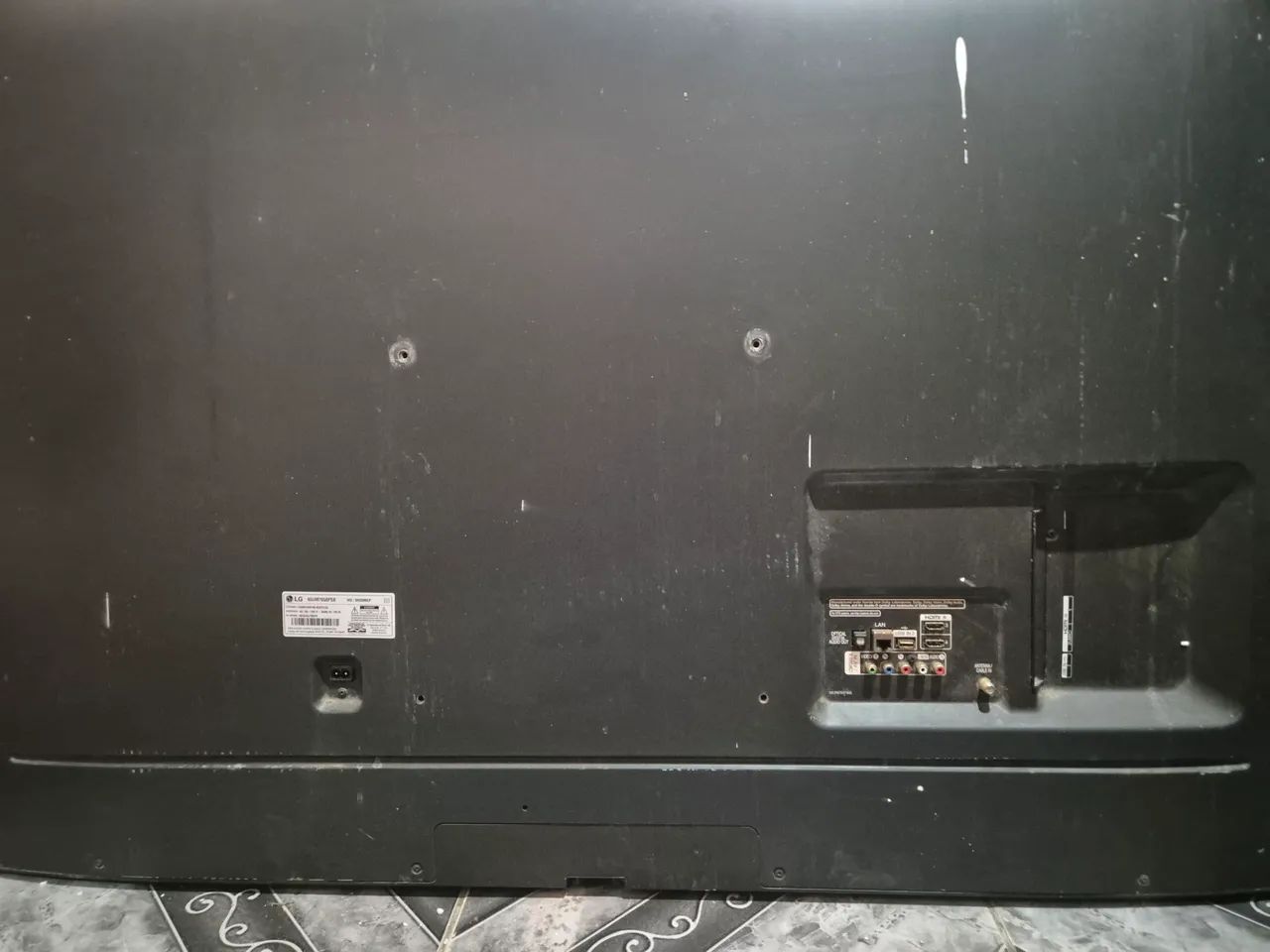 TV LG 65 Polegadas (com defeito) - Foto 3
