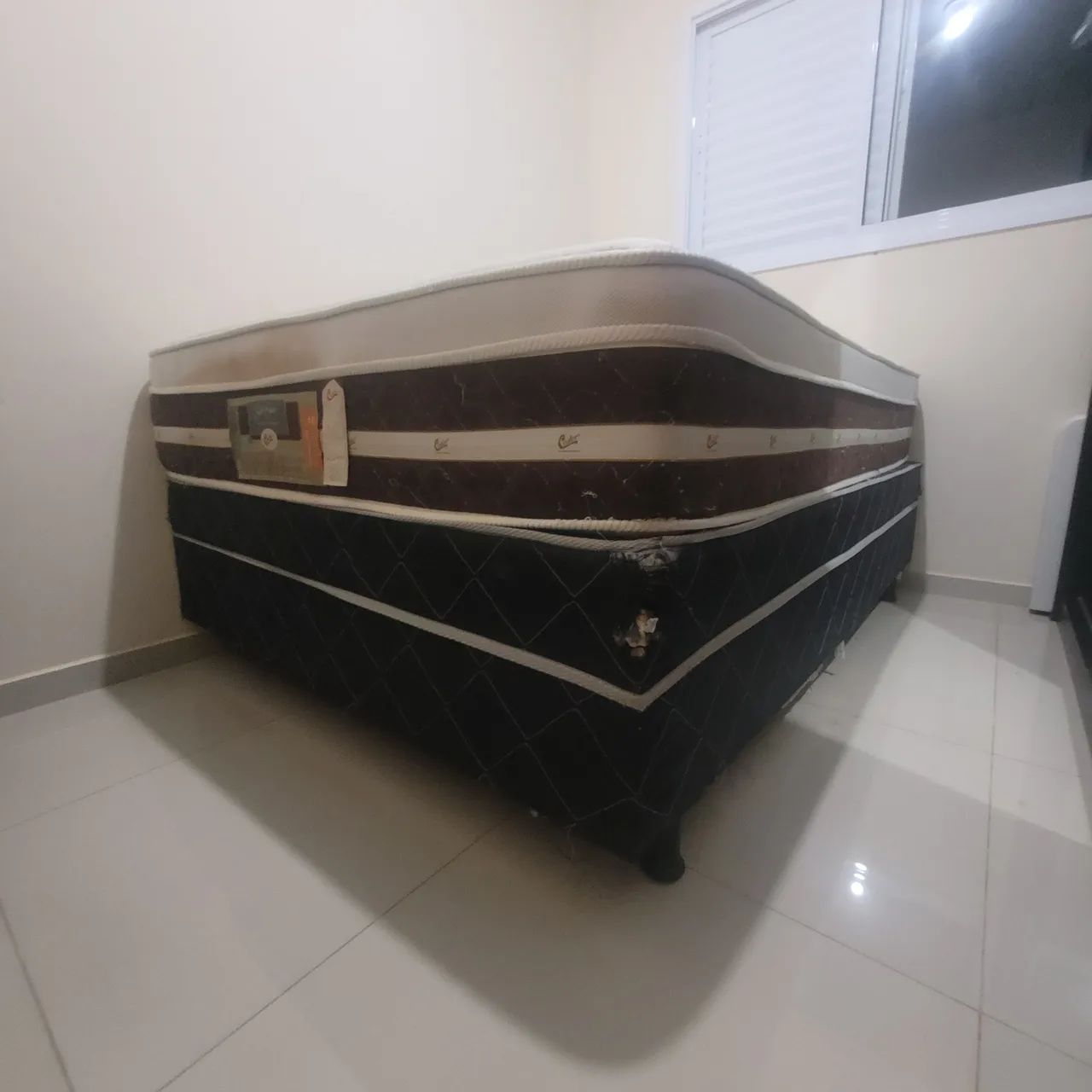 Cama de Casal - Colchão e Box - Foto 4