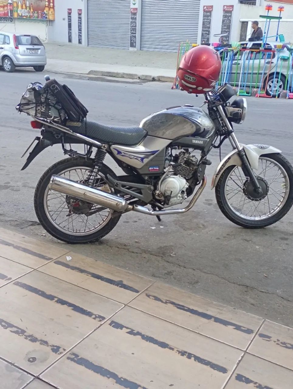 YBR 125