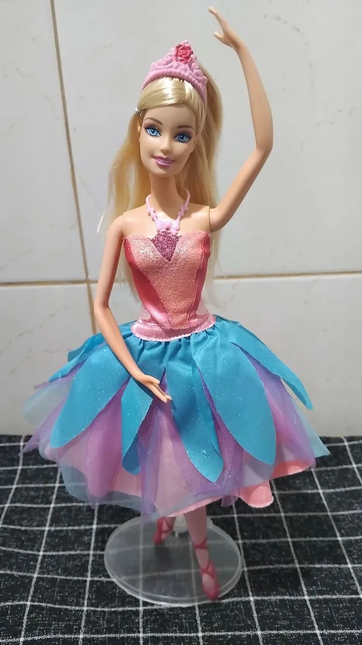 Barbie Sapatilhas Mágicas - Foto 2
