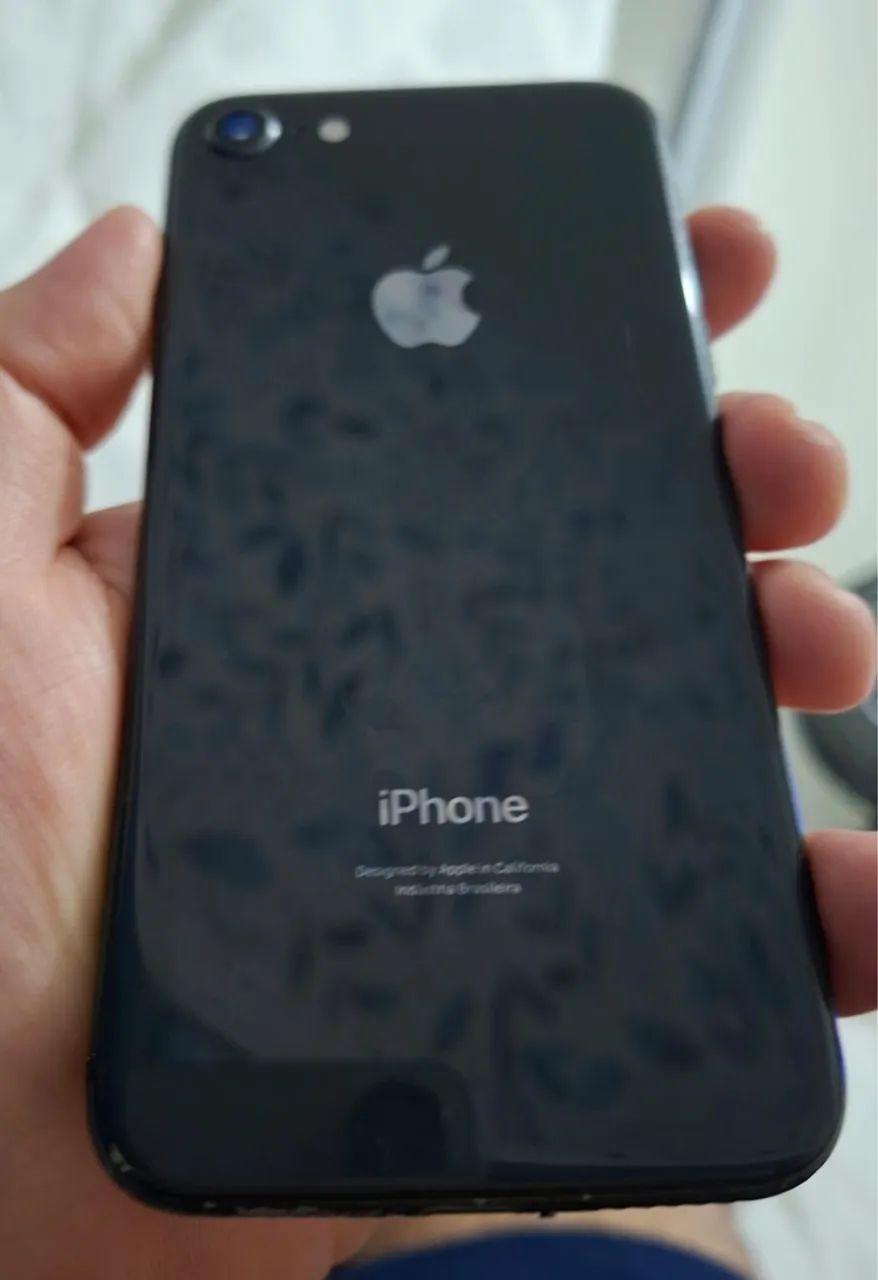 iPhone 8