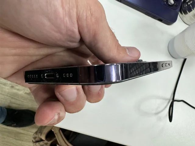 ? iPhone 14 Pro 256 GB - Roxo Profundo | IMPECÁVEL - Foto 2