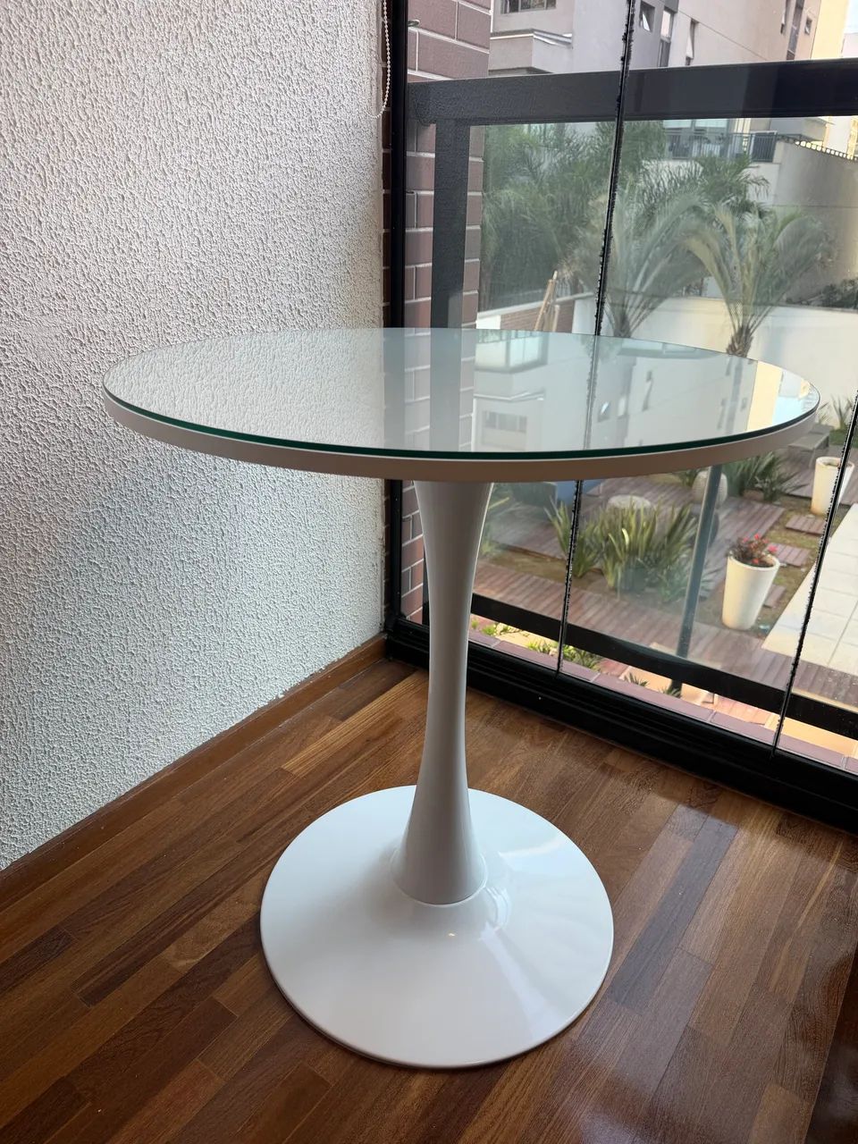 Mesa de Jantar Tulipa