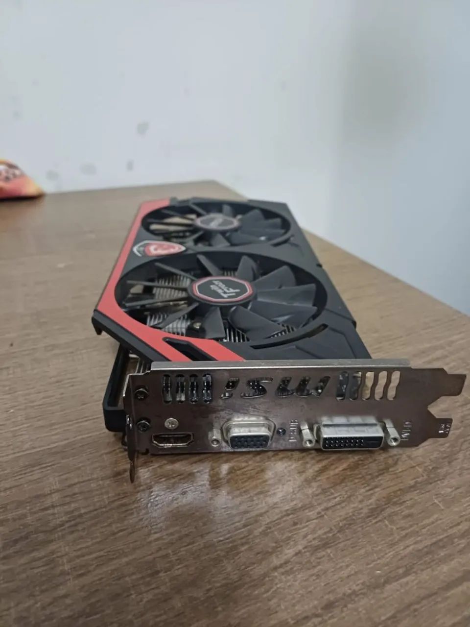 GTX 750 TI 2GB MSI  - Foto 2