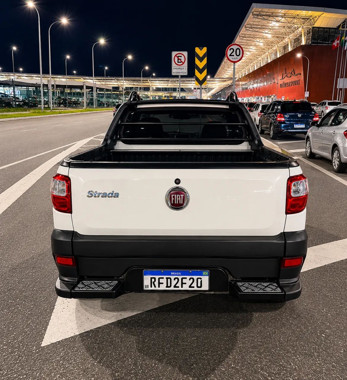 Fiat Strada Working Hard 1.4 Fire Flex 8V CE 2020 - Foto 2