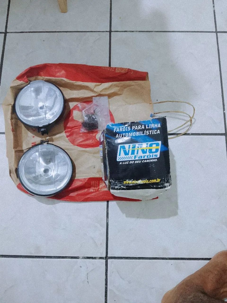 Farol auxiliar 