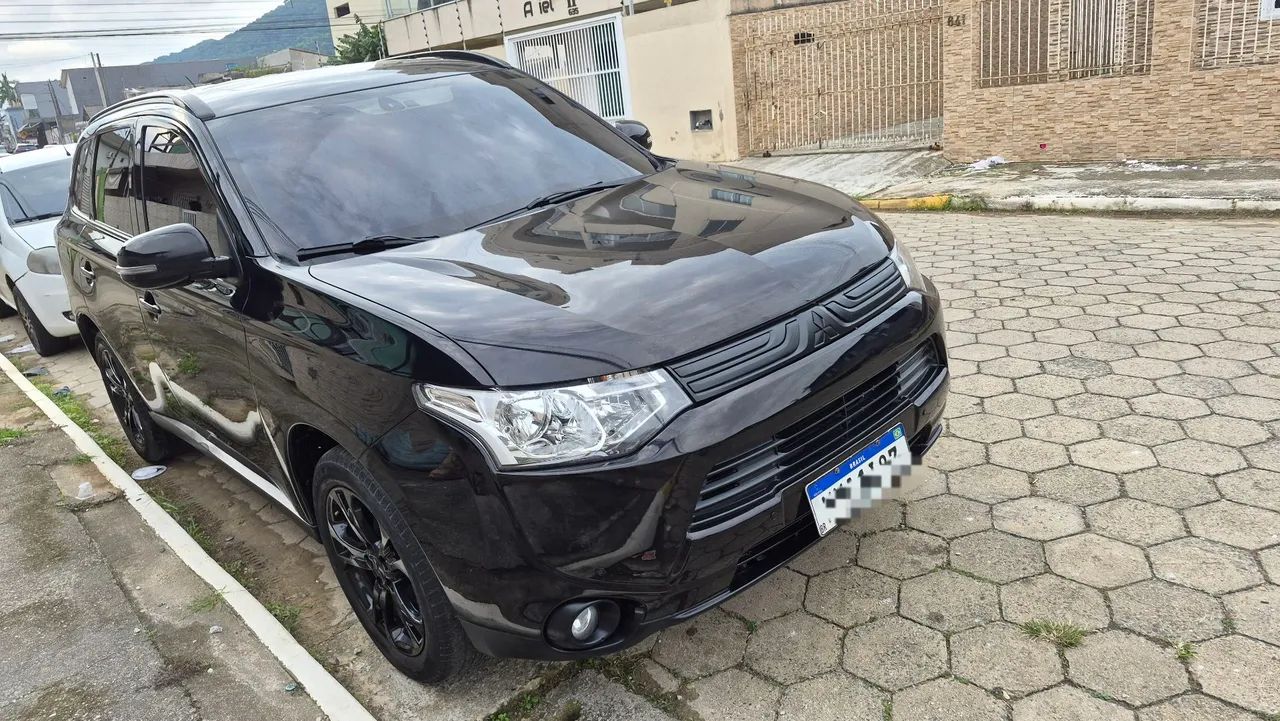 Mitsubishi Outlander 2015