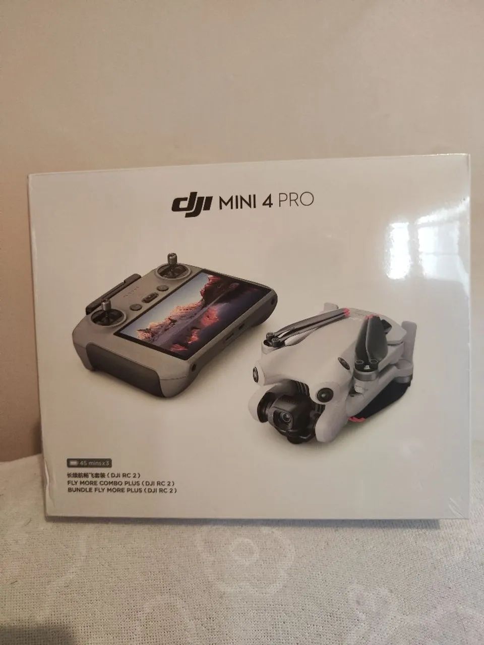 Drone dji mini 4 pro fly more combo plus