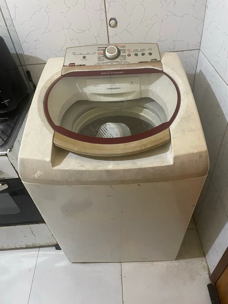 máquina de lavar com defeito 