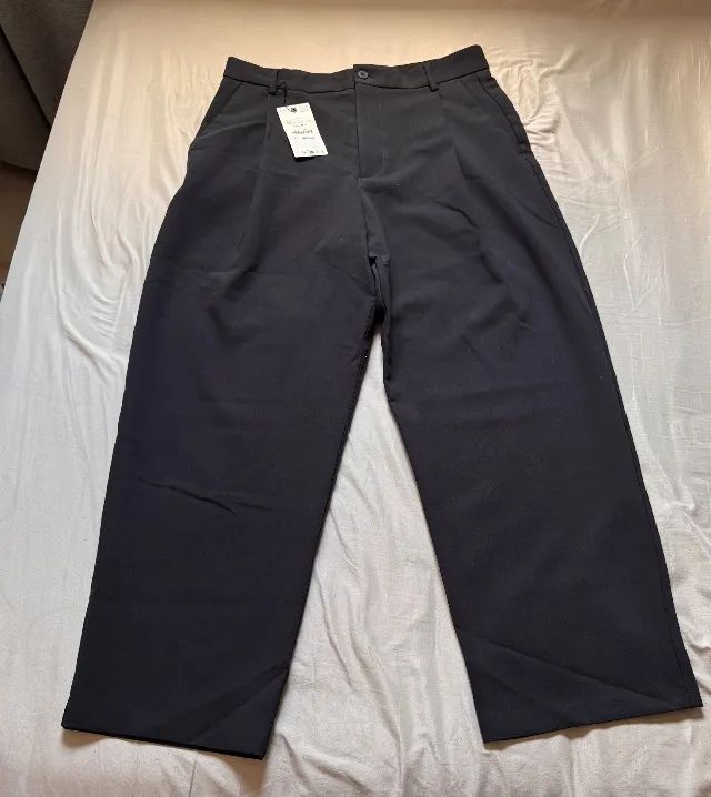 CALÇA RELAXED FIT COM PREGAS ZARA - Foto 3