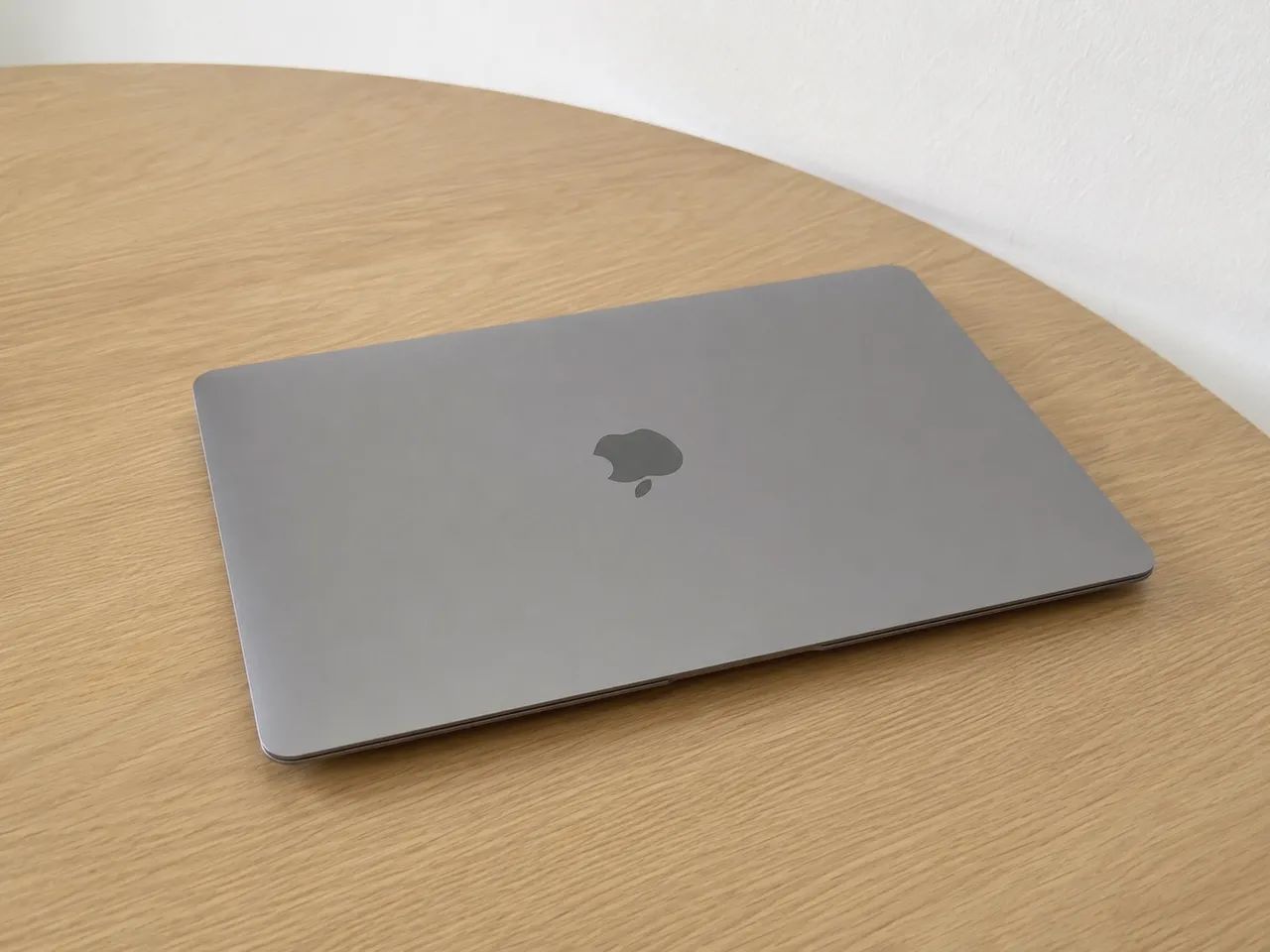 MacBook Air M1 - rápido, leve e com capa preta - Foto 3