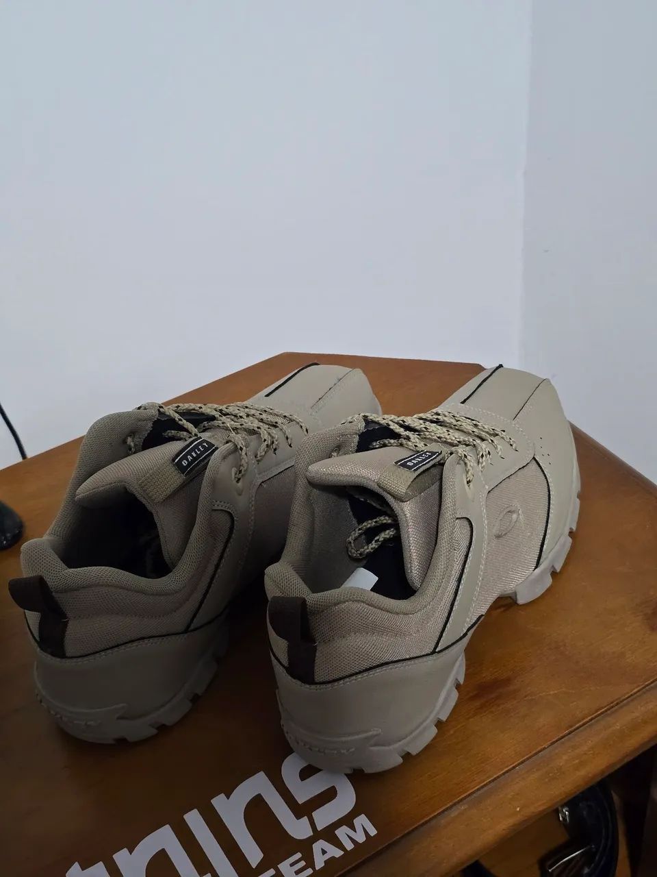 Bota botinha oakley  - Foto 4