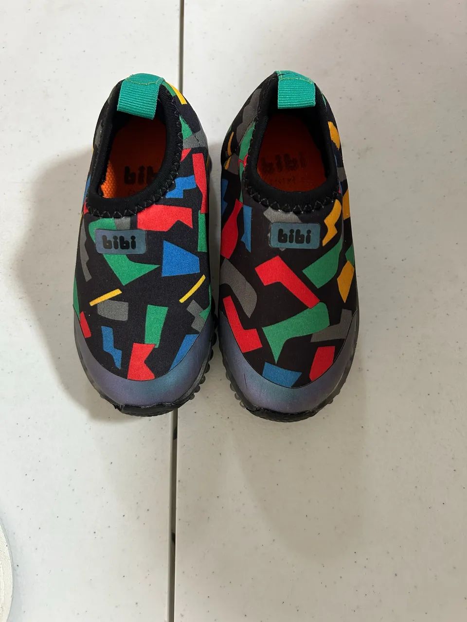 Sapatos e roupa - Foto 3