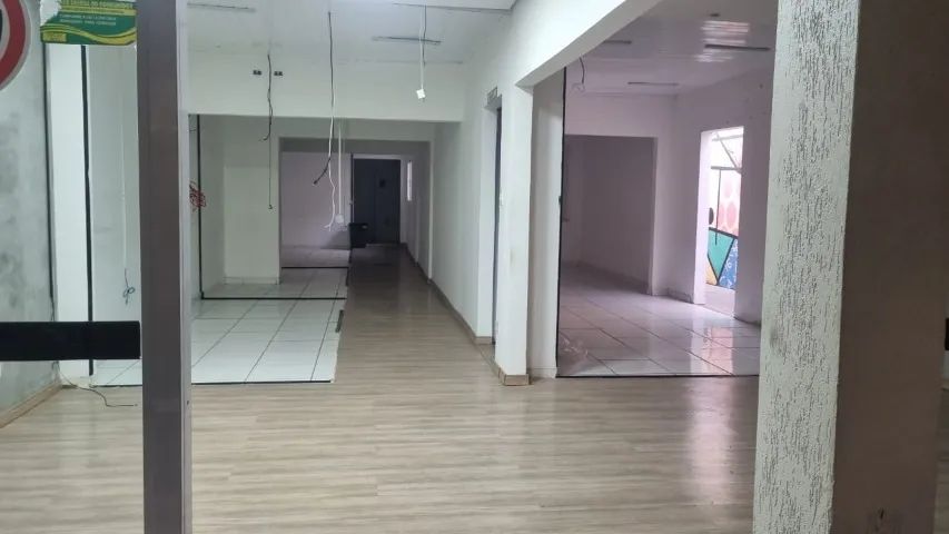 Uma casa  para  alugar  finalidade  comercial  - Foto 3