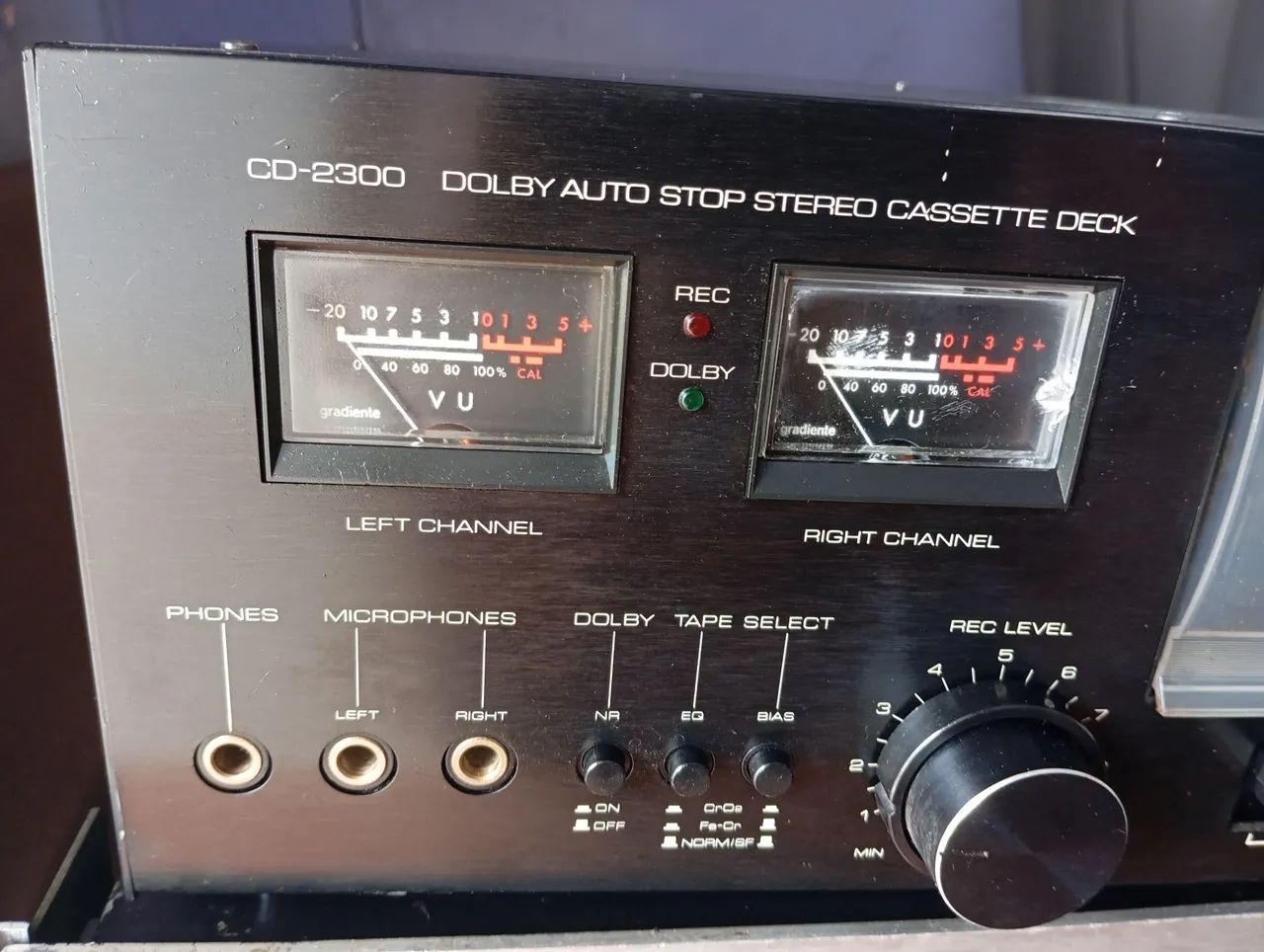 Tape deak gradiente cd2300