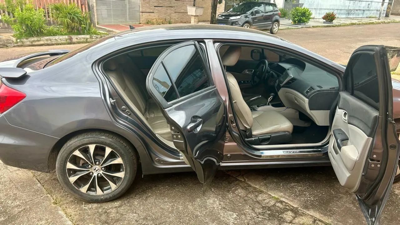 Honda Civic Sedan LXR 2.0 Flexone 16V Aut. 4P 2015 - Foto 6