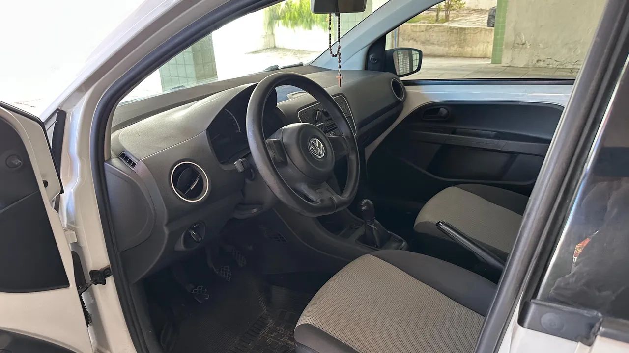 Volkswagen Up! 2015