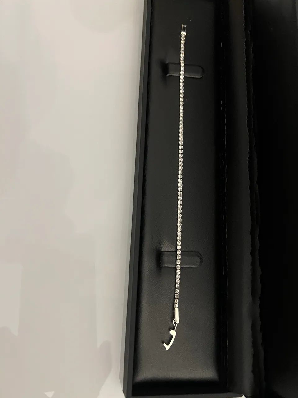 Pulseira riviera com pedras 